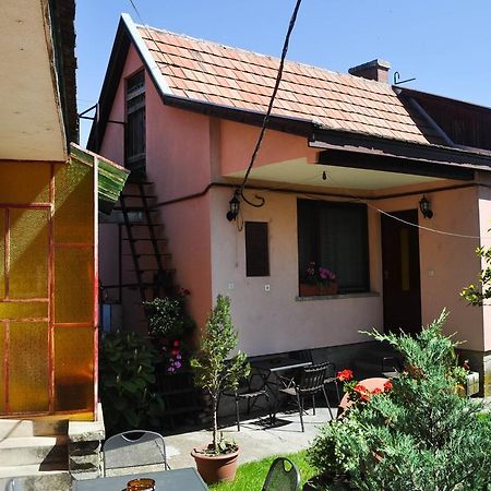 Lugas Szallas Jászberény Exterior foto
