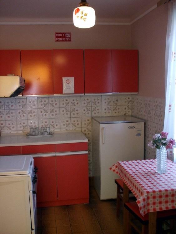 Lugas Szallas Jászberény Habitación foto